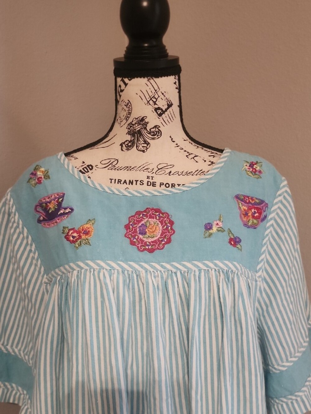 Go Softly Women's Light Blue Embroidered Striped Dress Plus Size 2X - Picture 2 of 6